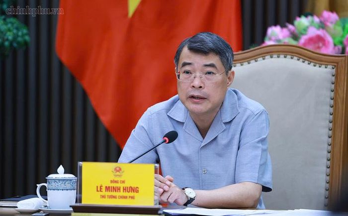 Thủ tướng chỉ đạo các nhiệm vụ, giải pháp cần triển khai với 12 dự án đang chậm tiến độ, có tỉ lệ giải ngân thấp - Ảnh: chinhphu.vn/Nhật Bắc