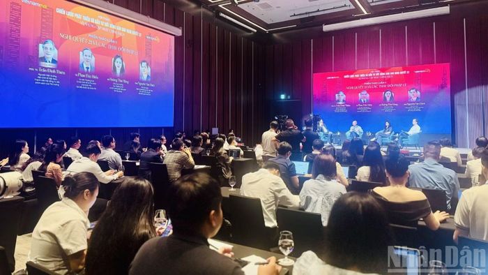 Hội thảo “Chiến lược phát triển và đầu tư bất động sản sau Nghị quyết 21 và những cập nhật chính sách” thu hút đông đảo đại biểu tham dự. (Ảnh: HNV)
