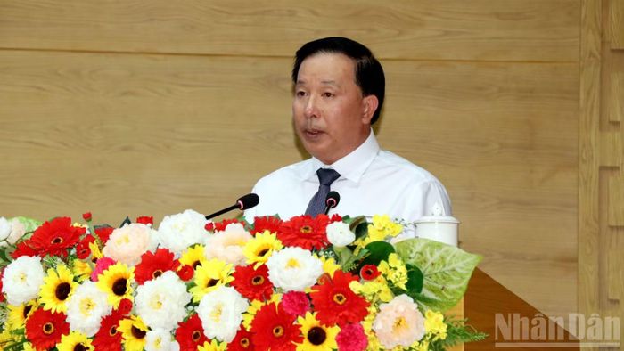 Phó Bí thư Thành ủy, Chủ tịch Ủy ban nhân dân thành phố Đồng Nai Nguyễn Văn Út phát động đợt cao điểm 100 ngày lan tỏa mô hình “Bình dân học vụ số”.