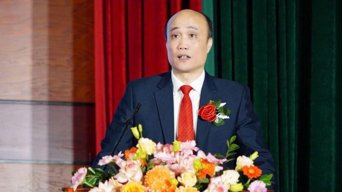 Phó Giáo sư, Tiến sĩ Tô Văn Hòa, Hiệu trưởng Trường đại học Luật Hà Nội. (Ảnh: TL)