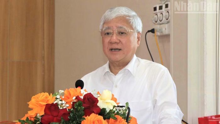 Phó Chủ tịch Thường trực Quốc hội Đỗ Văn Chiến phát biểu tại buổi thăm, tặng quà Tết Trung thu.