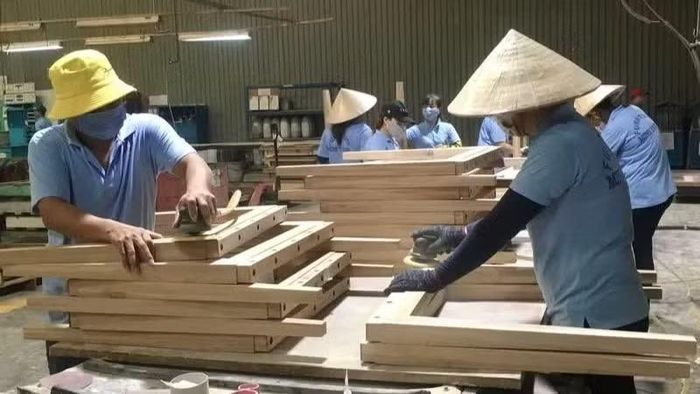 Gỗ, cà-phê, cao su có vị thế trên thị trường thế giới, nhưng doanh nghiệp Việt Nam vẫn chưa tham gia sâu vào các khâu tạo giá trị gia tăng cao. (Ảnh: nhandan.vn)