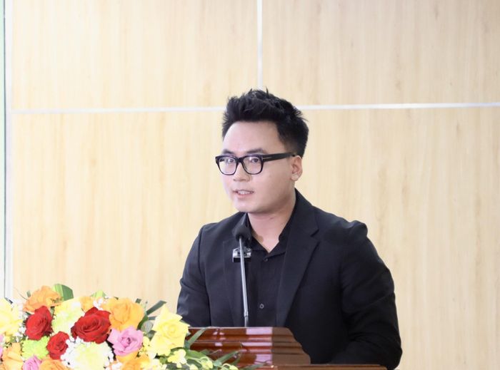 Ông Phạm Minh Quân, Trưởng phòng Marketing và Truyền thông khách sạn Novotel Hanoi Thai Ha phát biểu. 