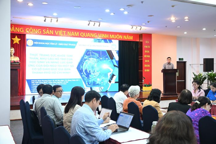  TS. Giang Thiên Vũ - Trường Đại học Sư phạm TPHCM, nêu thực tế có hơn 75% học sinh chưa từng đến phòng tư vấn tâm lý tại trường học 