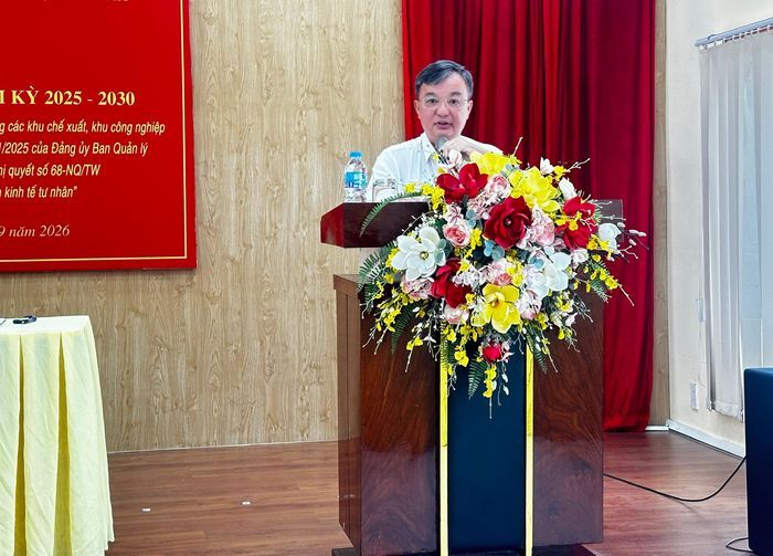 Ông Bùi Minh Trí, Trưởng Ban HEPZA phát biểu tại hội nghị. Ảnh: THANH DUNG