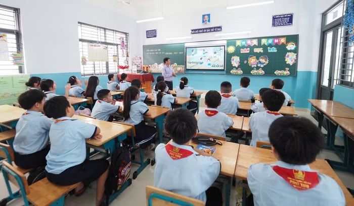 Tiết học của học sinh Trường Tiểu học Phú Thọ.