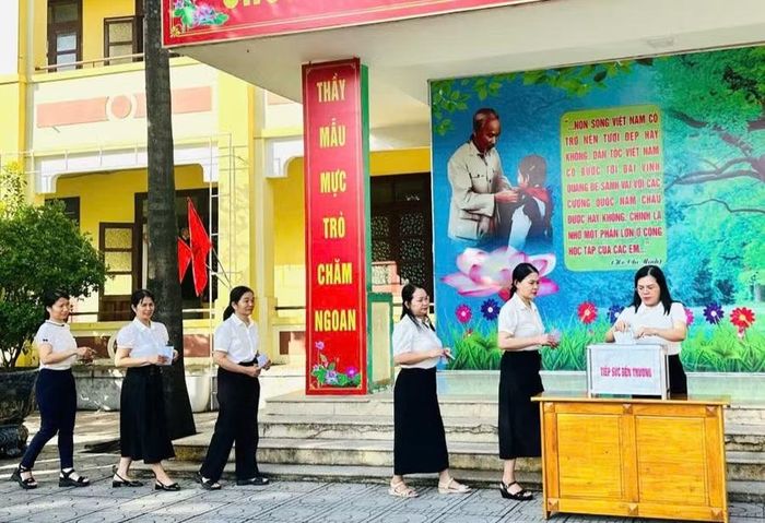 Trường Tiểu học Bắc Lý (phường Đồng Thuận) đã triển khai hiệu quả phong trào “Tiếp sức đến trường”.