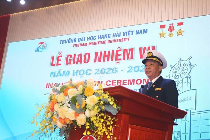 PGS.TS. Phạm Xuân Dương, Hiệu trưởng Trường Đại học Hàng hải Việt Nam nhấn mạnh những nhiệm vụ trọng tâm của nhà trường trong năm học tới.