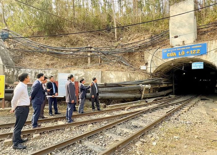 Sau hơn 1 thập kỷ, ý tưởng du lịch mỏ than vẫn chưa thành hiện thực.