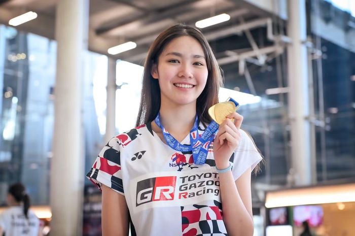 Trong năm 2025, Pitchamon giành chức vô địch Baoji China Masters và vào chung kết Taipei Open. Năm nay, cô tiếp tục tạo dấu ấn khi lọt vào chung kết Indonesia Masters và Orléans Masters. Trước khi bị đình chỉ tại Asiad lần thứ 20, Pitchamon đứng thứ 18 trên bảng xếp hạng cầu lông nữ thế giới.