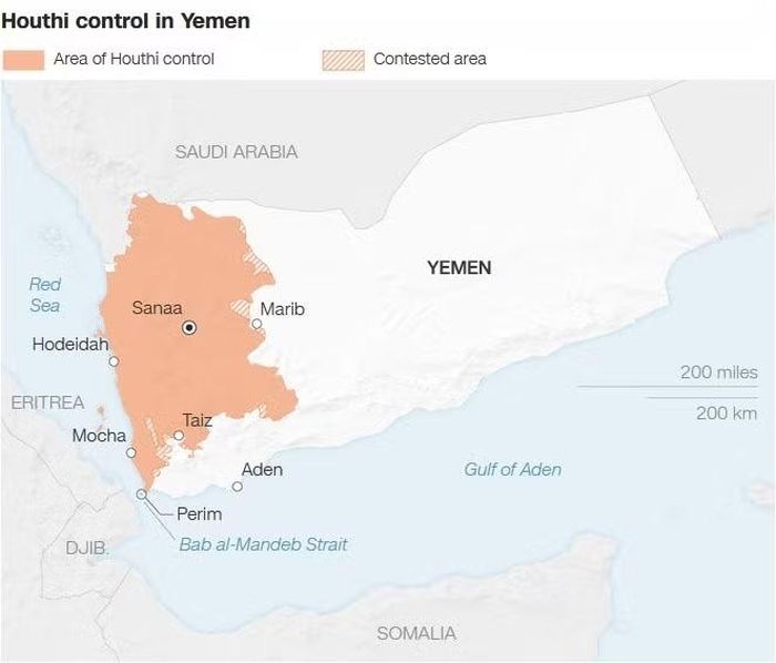 Houthi đã kiểm soát phần lớn thủ đô Sanaa của Yemen và hướng tới kiểm soát eo biển chiến lược Bab el-Mandeb. Nguồn: CNN.