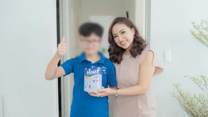 Từng là tấm gương của giới trẻ ở nhiều lĩnh vực, một số KOL, KOC, người nổi tiếng dần sa ngã, bị khán giả quay lưng vì chạy theo lượt xem, lợi nhuận để quảng cáo bất chấp.