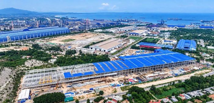 Toàn cảnh dự án Nhà máy sản xuất ray và thép đặc biệt Hòa Phát Dung Quất.
