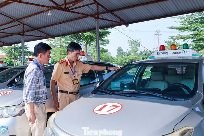 CSGT phối hợp với các cơ sở đào tạo để chấn chỉnh, nâng cao chất lượng đào tạo, sát hạch lái xe.