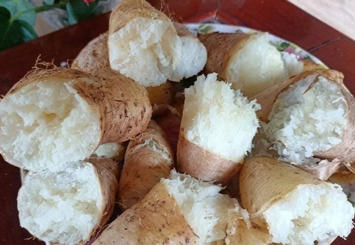 Củ từ - loại thực phẩm chứa nguồn tinh bột tốt. Ảnh: Hoa Linh.