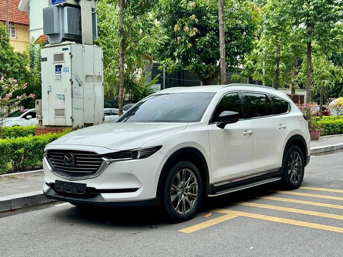 Tại Việt Nam, Mazda CX-9 được bán dưới tên gọi Mazda CX-8. Ảnh: EcoAuto