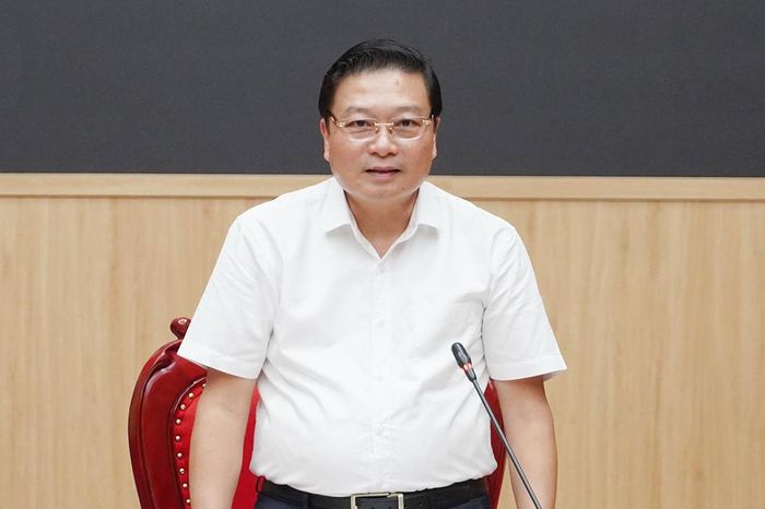 Thứ trưởng Bộ Xây dựng Lê Hồng Vinh. Ảnh: Cổng TTĐT UBND tỉnh Quảng Trị