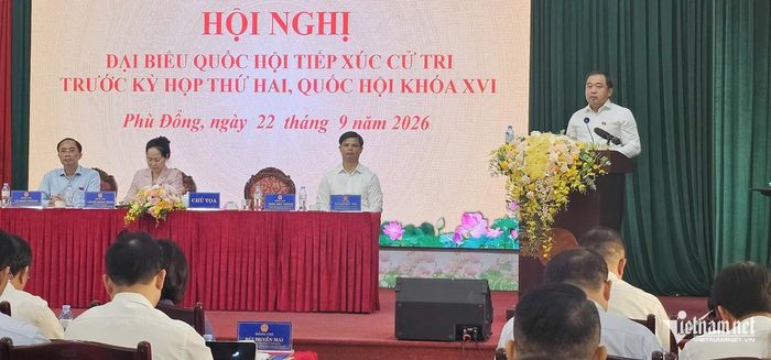 Đoàn đại biểu Quốc hội TP Hà Nội tiếp xúc cử tri trước kỳ họp thứ 2, Quốc hội khóa 16