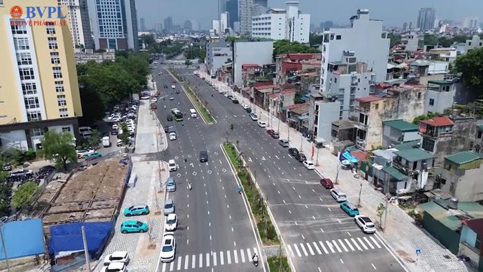Tuyến Vành đai 1 đoạn Hoàng Cầu - Voi Phục được thiết kế rộng 50m, quy mô 8 làn xe.