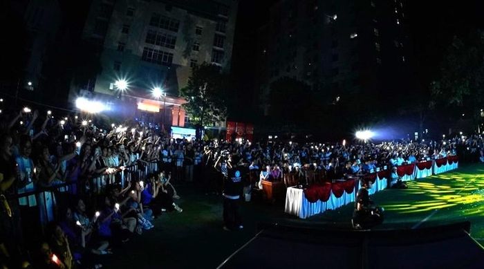 Toàn cảnh chương trình chào tân sinh viên Trường Đại học Kiểm sát năm 2026.