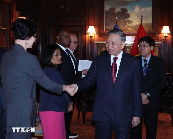 Tổng Bí thư, Chủ tịch nước Tô Lâm với các đại biểu. (Ảnh: Thống Nhất/TTXVN)