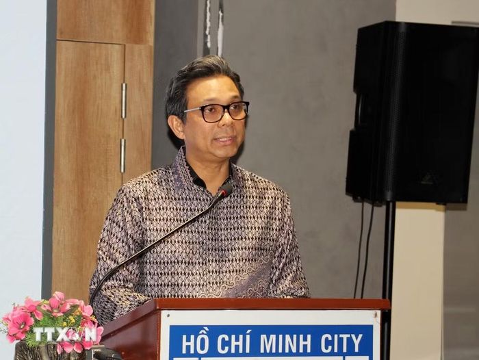 Ổng Firdauz Bin Othman, Tổng Lãnh sự Malaysia tại Thành phố Hồ Chí Minh, phát biểu tại buổi lễ. (Ảnh: Xuân Khu/TTXVN)