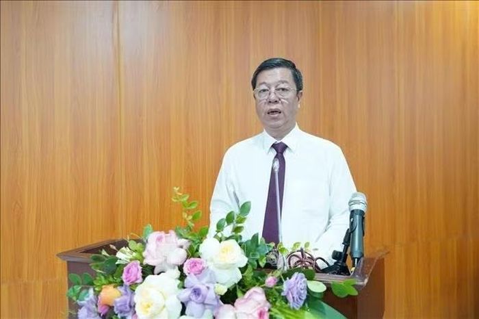 Phó Giáo sư, Tiến sĩ Vũ Trọng Lâm, Giám đốc, Tổng Biên tập Nhà xuất bản Chính trị Quốc gia Sự thật phát biểu.