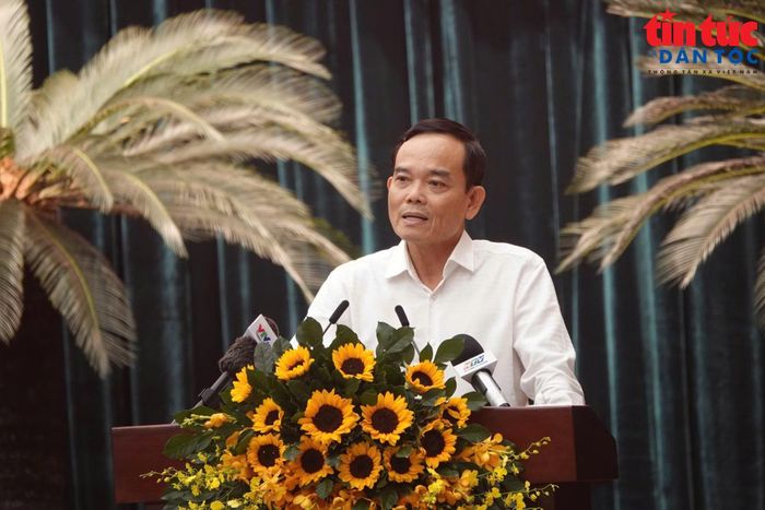 Bí thư Thành ủy TP Hồ Chí Minh Trần Lưu Quang chia sẻ tại hội nghị.