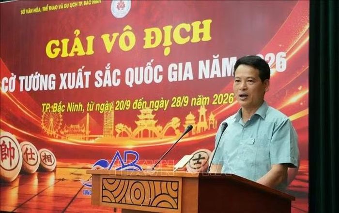 Phó Giám đốc Sở Văn hóa, Thể thao và Du lịch thành phố Bắc Ninh, Phó Trưởng Ban Tổ chức giải Nguyễn Trọng Bắc phát biểu khai mạc.