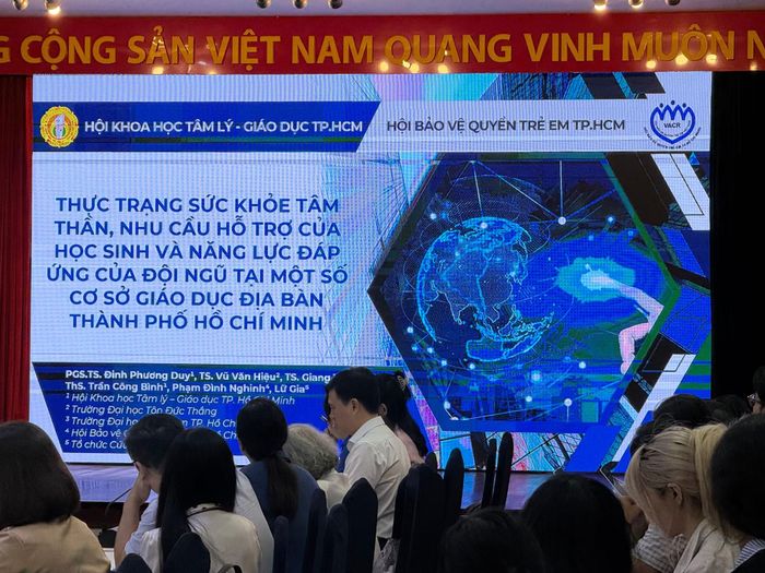Nhiều số liệu về thực trạng sức khoẻ tâm thần và nhu cầu hỗ trợ của học sinh được chia sẻ tại chương trình.