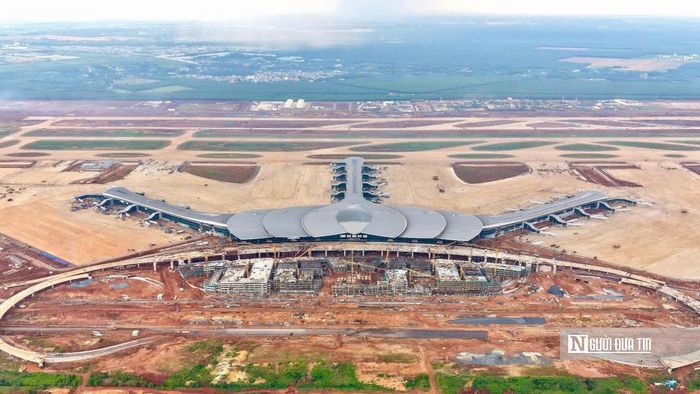 Cảng hàng không quốc tế Long Thành được kỳ vọng trở thành cửa ngõ đón khách, mở rộng khả năng kết nối với hồ Trị An và các điểm đến du lịch của Đồng Nai.