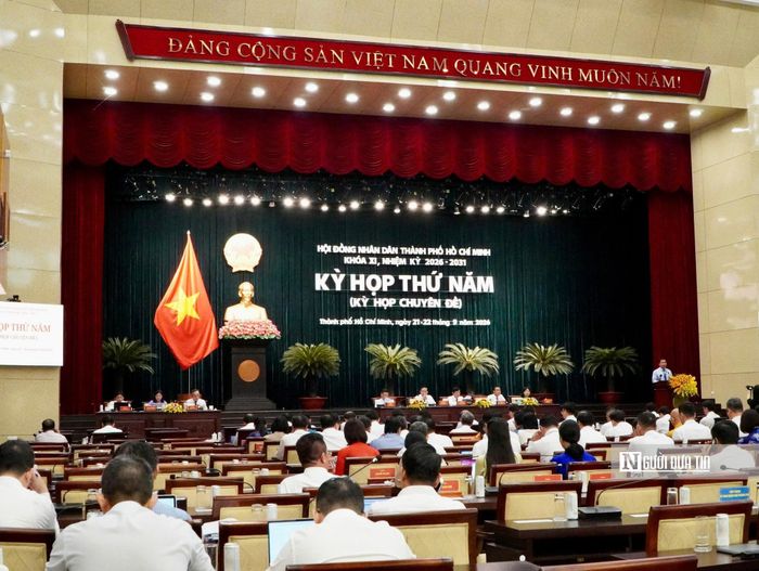 Toàn cảnh kỳ họp.
