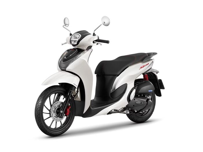 Honda SH Mode 2027 được làm mới thiết kế phần đầu xe, đồng thời bổ sung một số trang bị tiện ích so với đời trước. Ảnh: Honda.