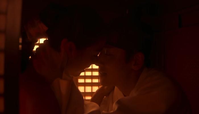 The Scandal khai thác câu chuyện về tình ái, dục vọng và quyền lực trong bối cảnh Joseon. Ảnh: Netflix