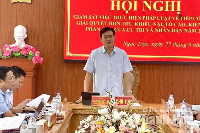 Phó Chủ tịch Ủy ban MTTQ tỉnh, Chủ tịch Hội Nông dân tỉnh Nguyễn Quốc Tiến kết luận buổi giám sát.
