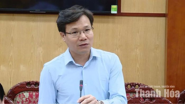 Chi cục trưởng Chi cục Hải quan khu vực X Dương Minh Đức phát biểu tại hội nghị.
