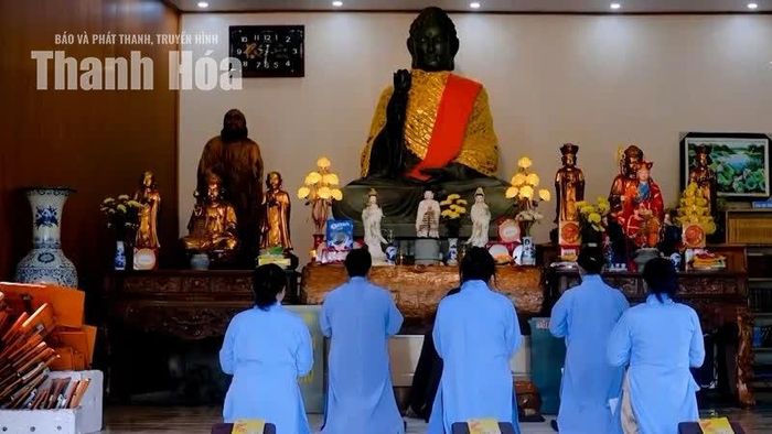 Không chỉ là một công trình tín ngưỡng, chùa Mao Xá còn là nơi người dân tìm đến để chiêm bái, cầu an và tìm cho mình những phút giây tĩnh tâm.