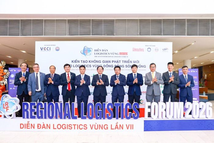 Các đại biểu dự Diễn đàn Logistics vùng Đồng bằng sông Hồng lần thứ VII tại Hải Phòng. Ảnh: BTC