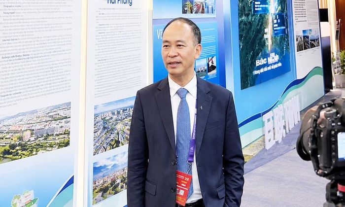  Ông Nguyễn Thế Thi trả lời phỏng vấn các cơ quan báo chí Trung Quốc nhân dịp dự hội chợ triển lãm Trung Quốc - ASEAN 2026. 