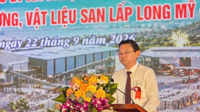  Phó Chủ tịch UBND tỉnh Nguyễn Tự Công Hoàng phát biểu tại buổi lễ. Ảnh: Hồng Thương 