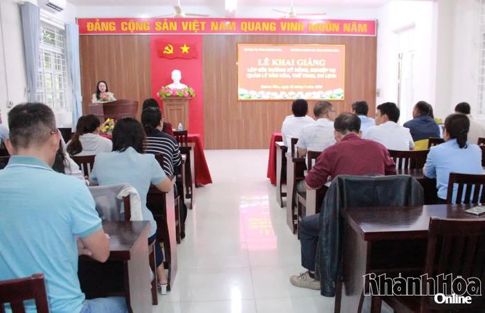 Quang cảnh buổi lễ. 