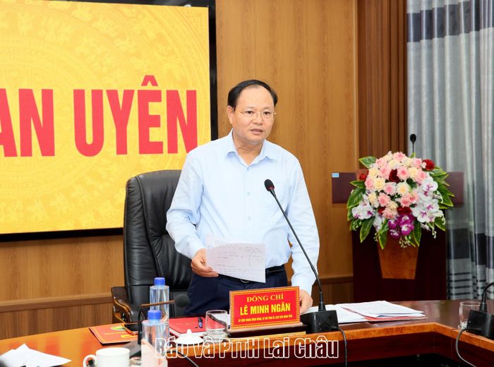 Đồng chí Lê Minh Ngân - Bí thư Tỉnh ủy, Chủ tịch HĐND tỉnh phát biểu kết luận buổi làm việc.