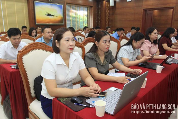 Học viên tham dự tập huấn