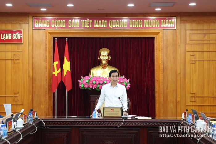 Đồng chí Hoàng Quốc Khánh, Ủy viên Trung ương Đảng, Bí thư Tỉnh ủy phát biểu tại hội nghị