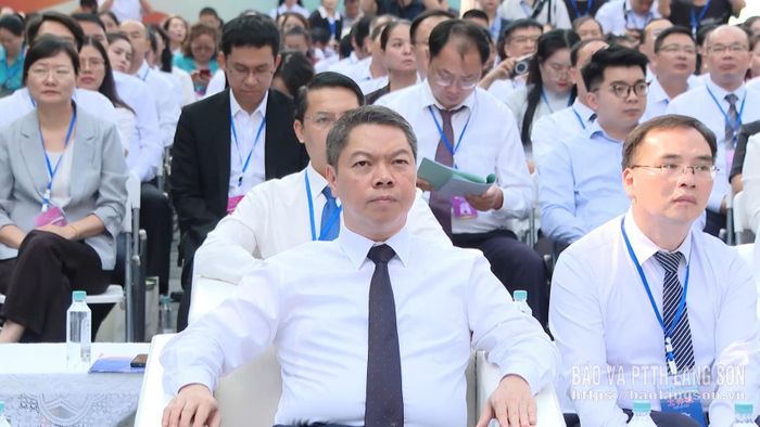 Đồng chí Đoàn Thanh Sơn, Phó Chủ tịch UBND tỉnh Lạng Sơn, Việt Nam dự Lễ khai mạc Lễ hội du lịch biên giới Trung – Việt năm 2026