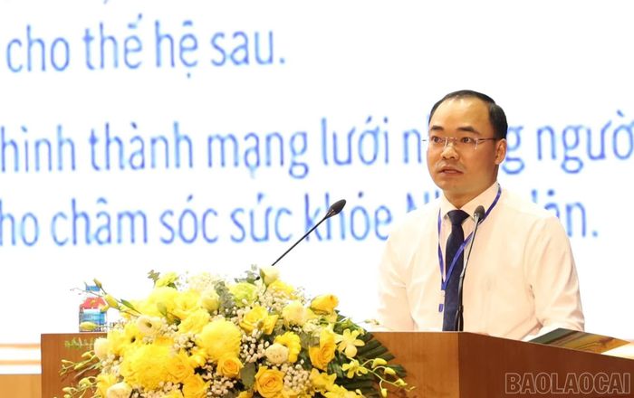 Đại biểu tham luận tại phiên thứ nhất đại hội.