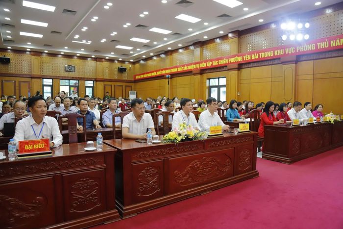 Các đại biểu dự khai mạc hội thi.