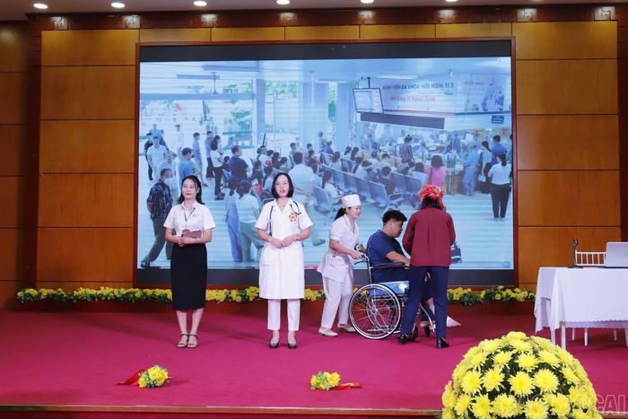 Tại vòng chung kết, các thí sinh trải qua 3 phần thi.