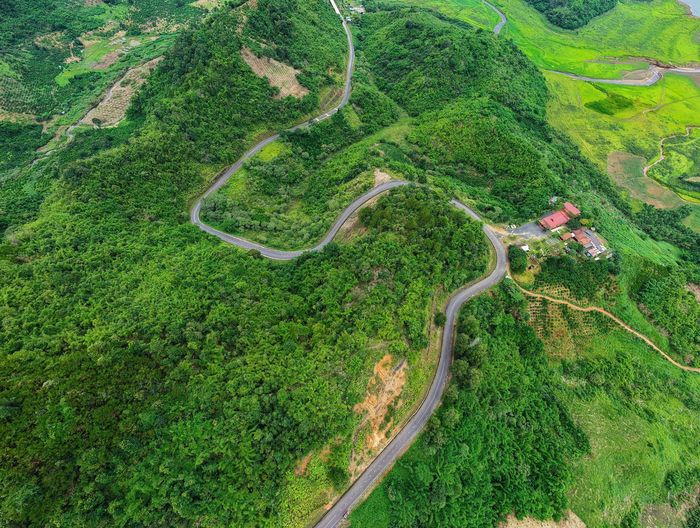 QL28 có độ dốc cao, nhiều đoạn cua khuất tầm nhìn