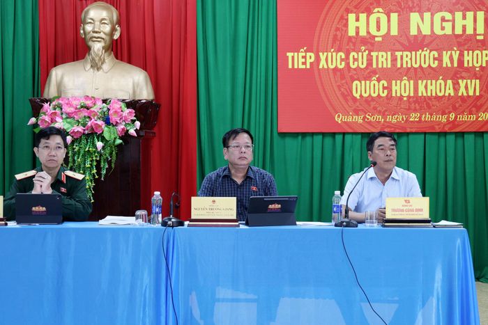 ĐBQH tỉnh Lâm Đồng tiếp xúc cử tri xã Quảng Sơn